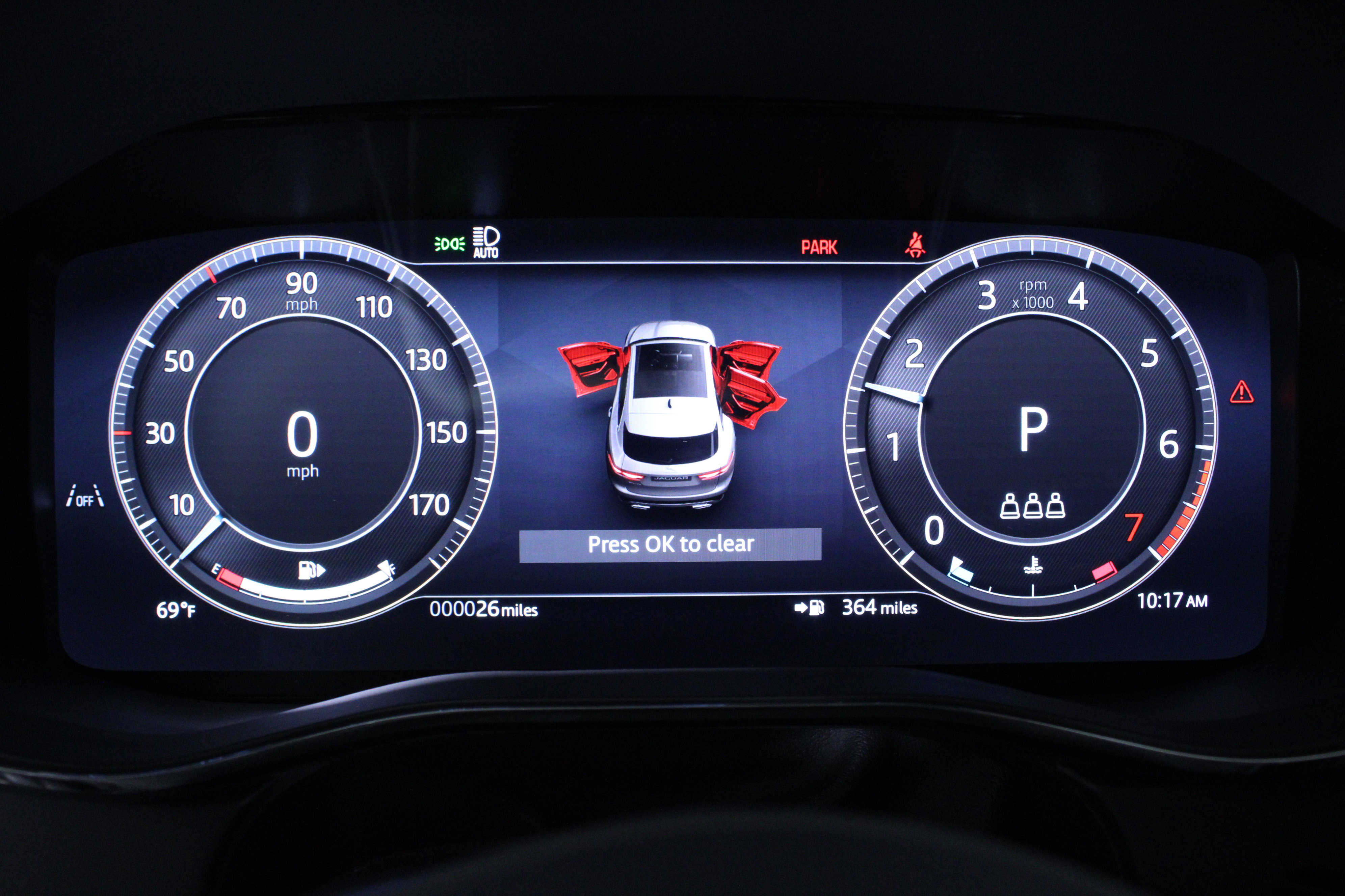 New 2026 Jaguar F-PACE R-Dynamic S image 18