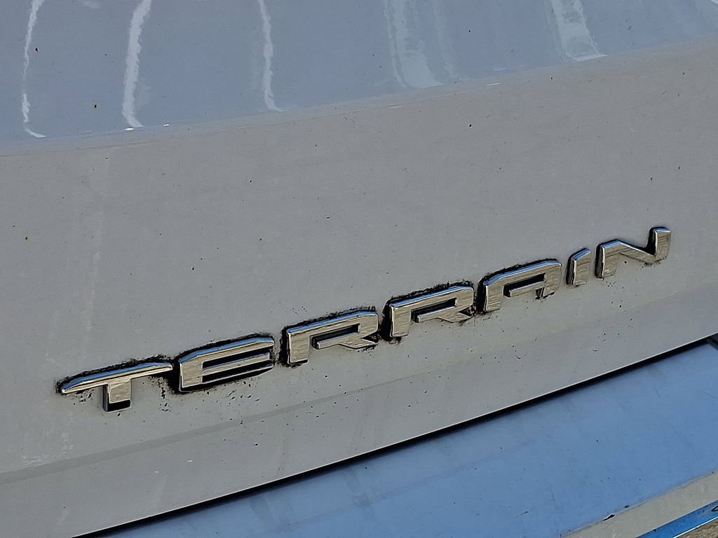 Used 2022 GMC Terrain SLT image 31