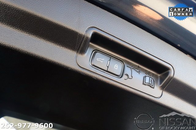 Used 2022 Ford Explorer Limited w/ Equipment Group 301A image 16