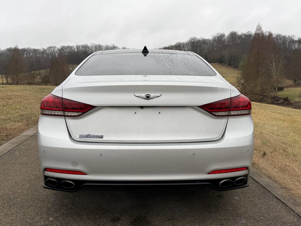 Used 2015 Hyundai Genesis 5.0 image 3