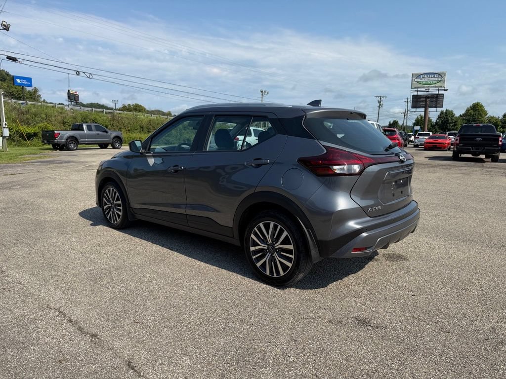 Used 2023 Nissan Kicks SV FWD image 5