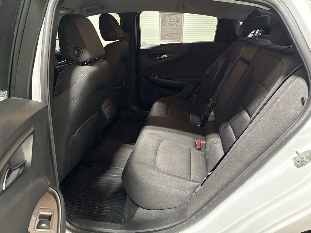 Used 2018 Chevrolet Malibu LS image 22