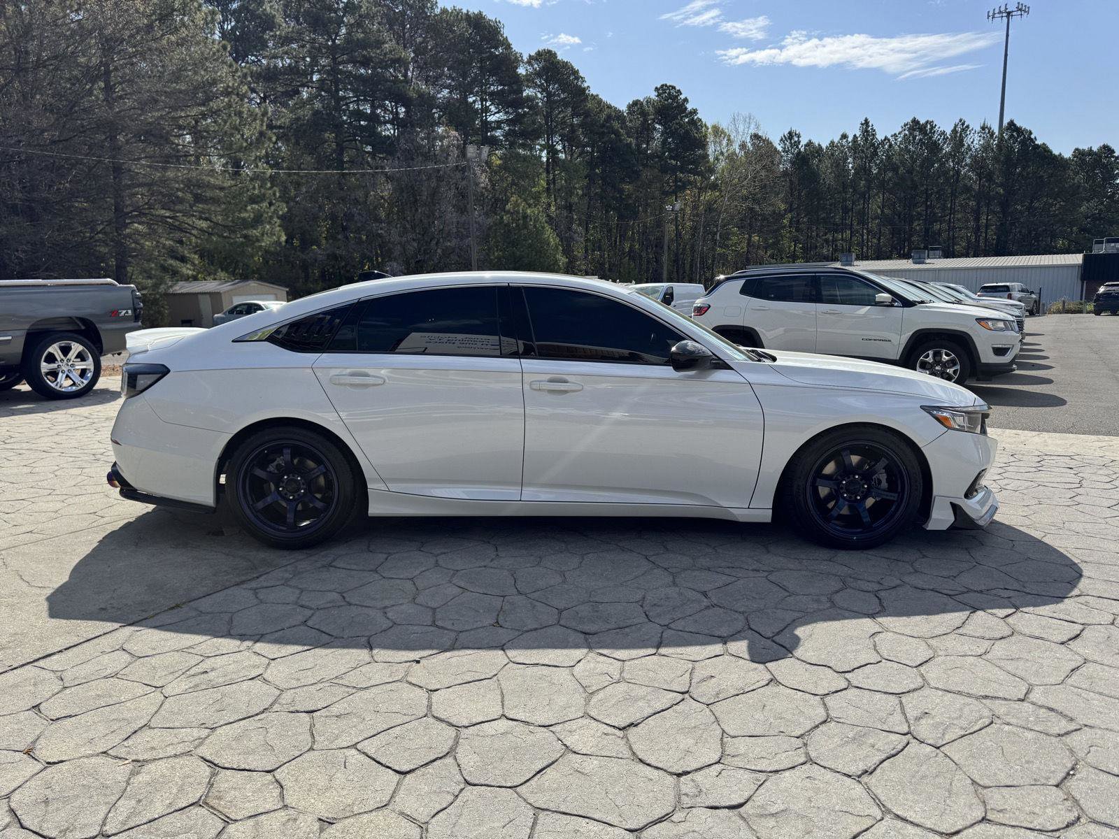 Used 2022 Honda Accord Sport image 19