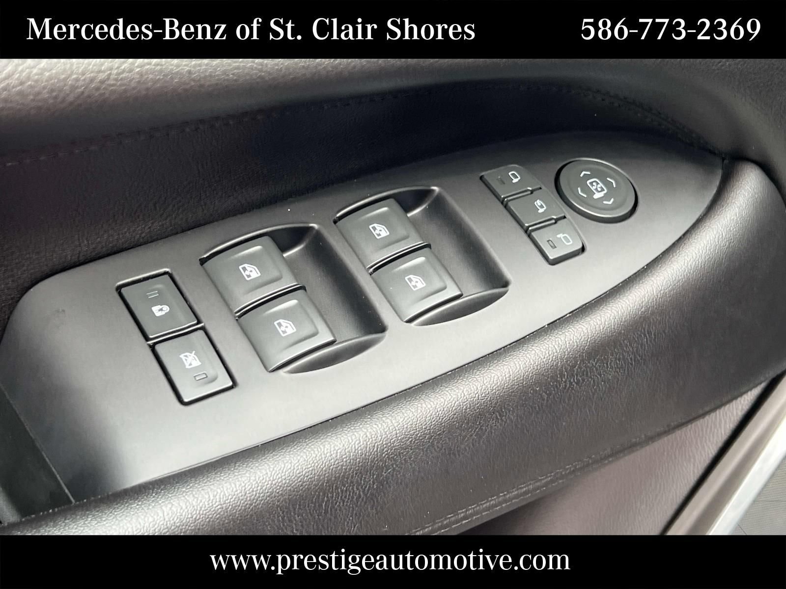 Used 2020 Cadillac Escalade ESV Luxury AWD/4WD image 22