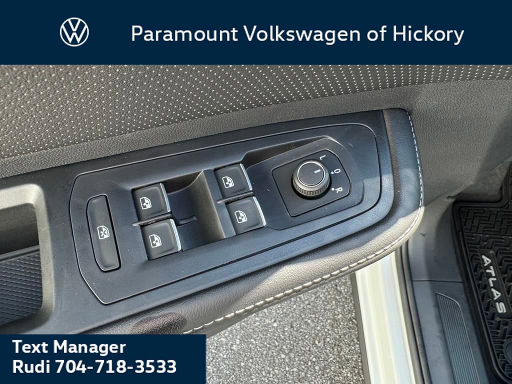 New 2026 Volkswagen Atlas SE image 7