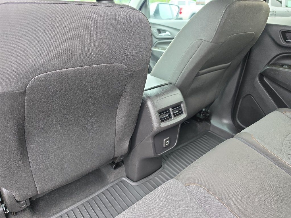 Certified 2023 Chevrolet Equinox LT AWD/4WD image 18