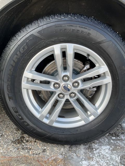 Used 2020 Ford Explorer XLT w/ Equipment Group 202A image 26