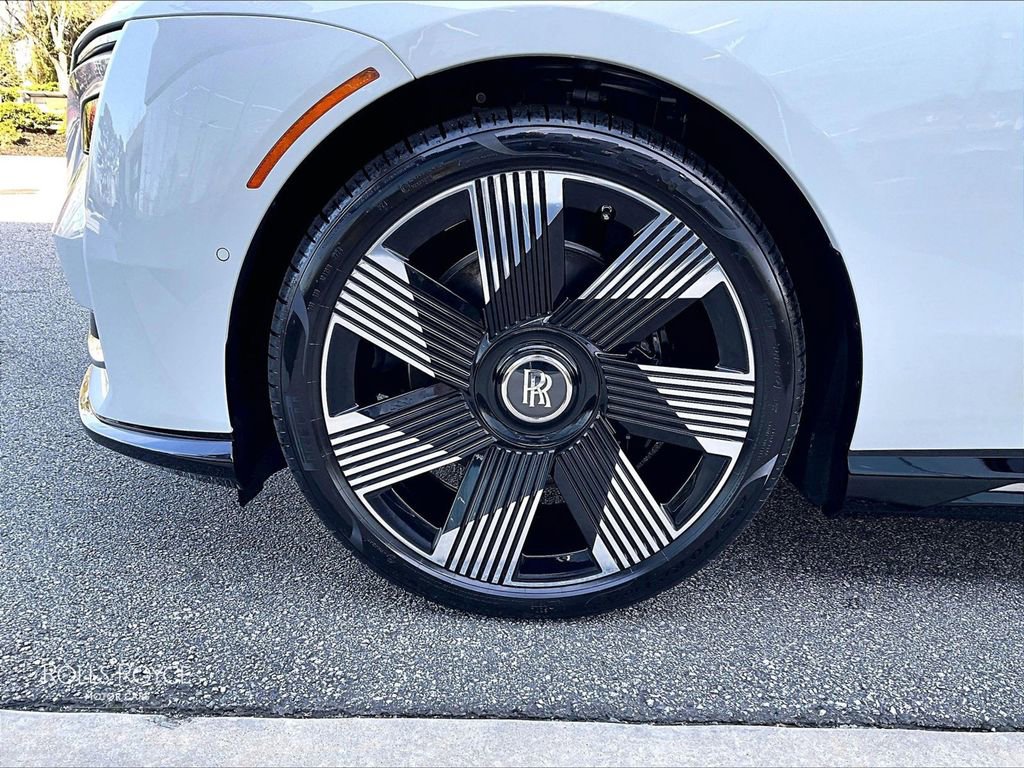 New 2025 Rolls-Royce Spectre w/ Spectre Launch Package image 11