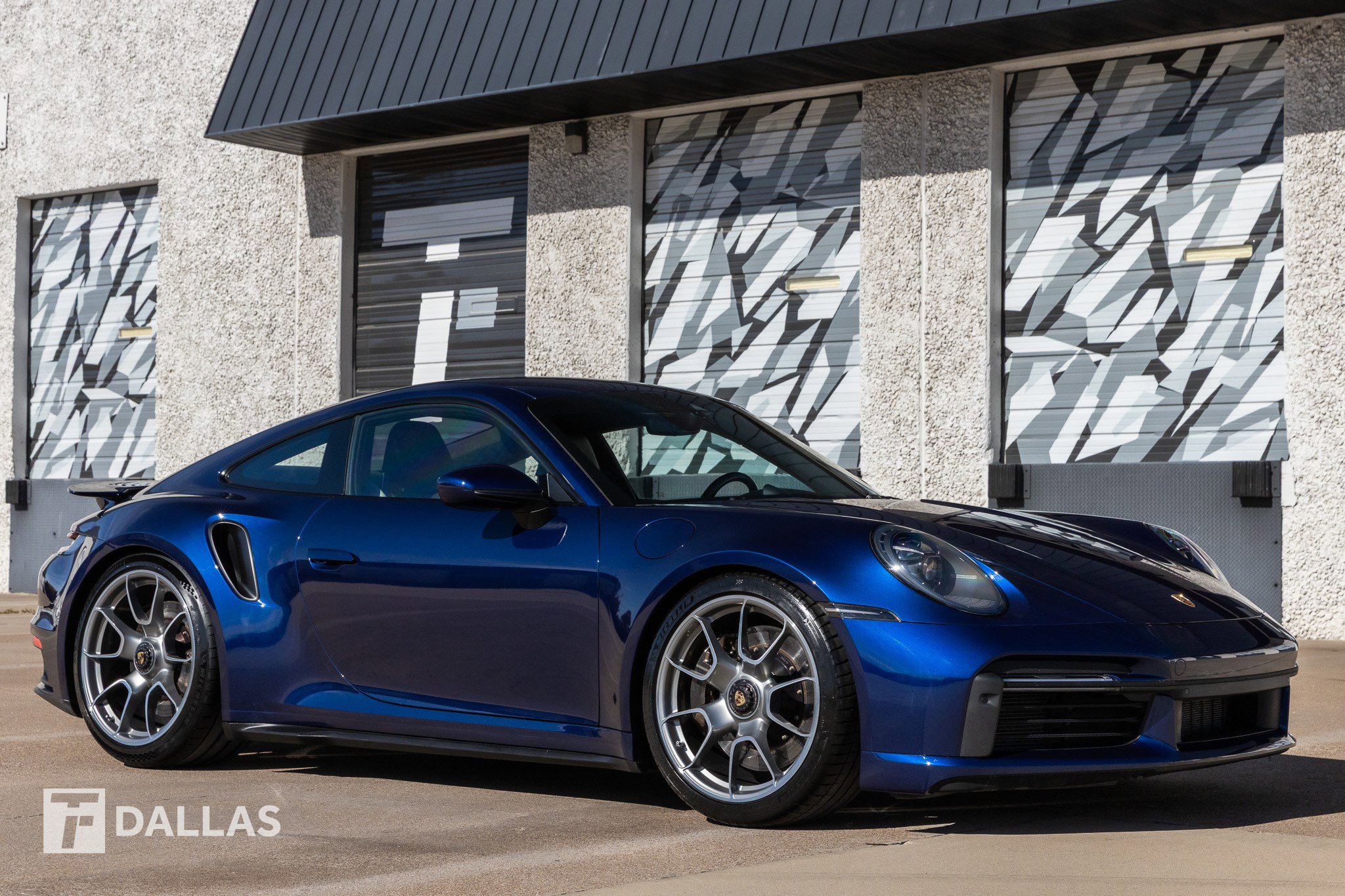 Used 2021 Porsche 911 Turbo image 21