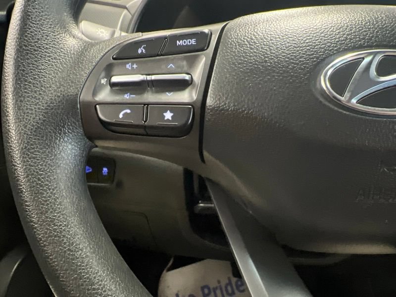 Used 2023 Hyundai Kona SE AWD/4WD image 21