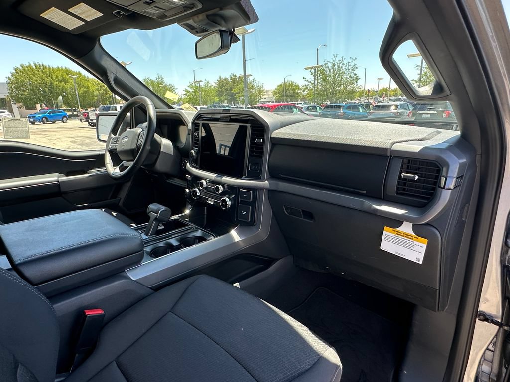Certified 2025 Ford F150 XLT w/ Equipment Group 302A MID AWD/4WD image 44