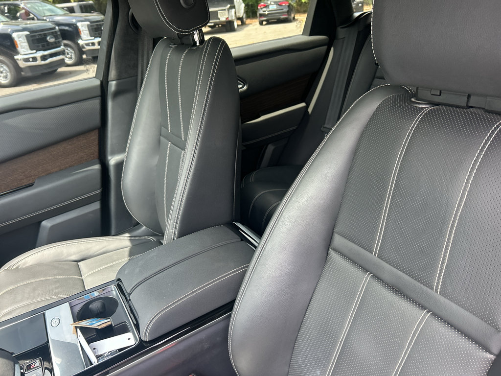 Used 2023 Land Rover Range Rover Velar HST AWD/4WD image 19