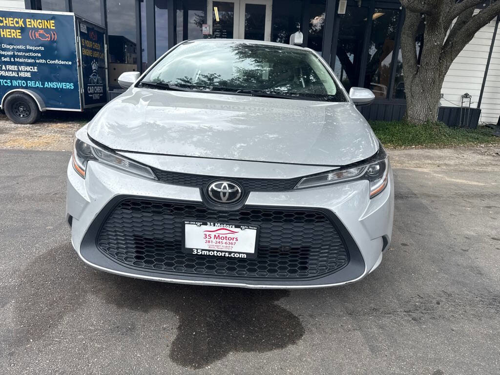 Used 2022 Toyota Corolla LE FWD image 18