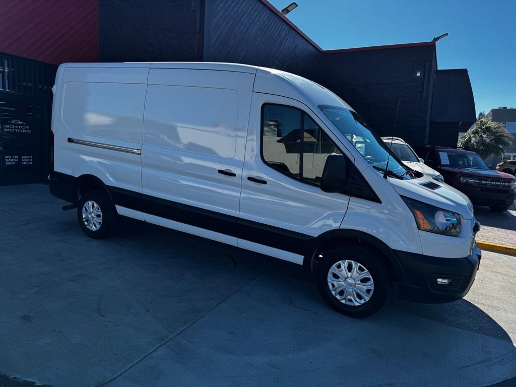 Used 2020 Ford Transit 250 Medium Roof image 2