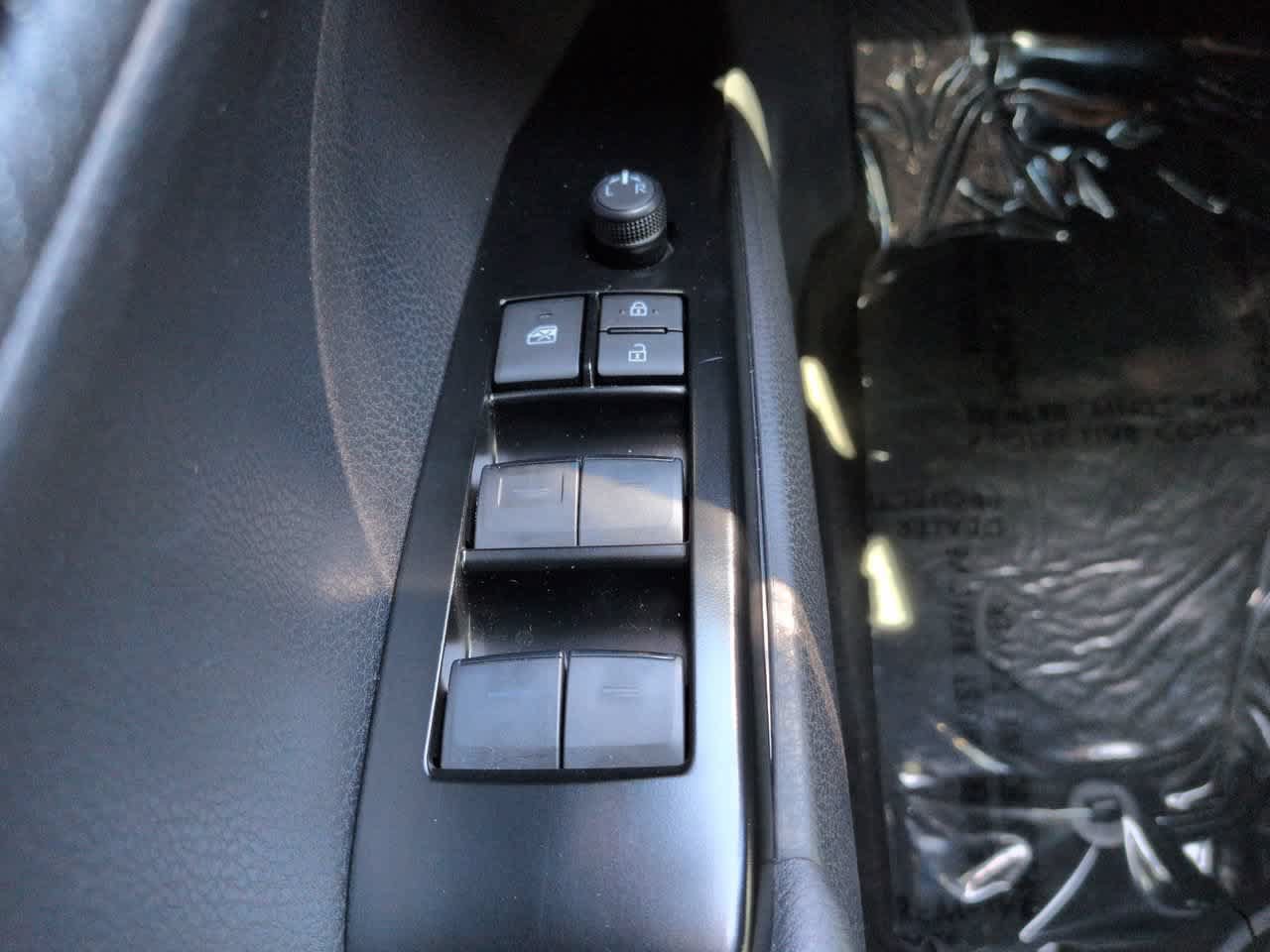 Certified 2026 Toyota Camry SE FWD image 21