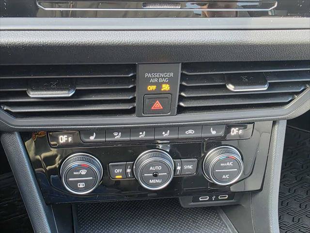 Used 2021 Volkswagen Jetta R-Line FWD image 29