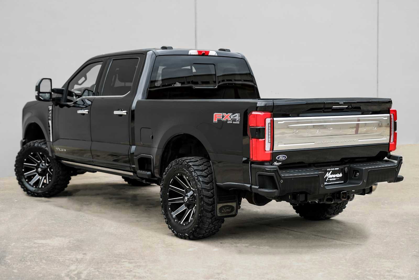 Used 2023 Ford F250 Platinum image 10