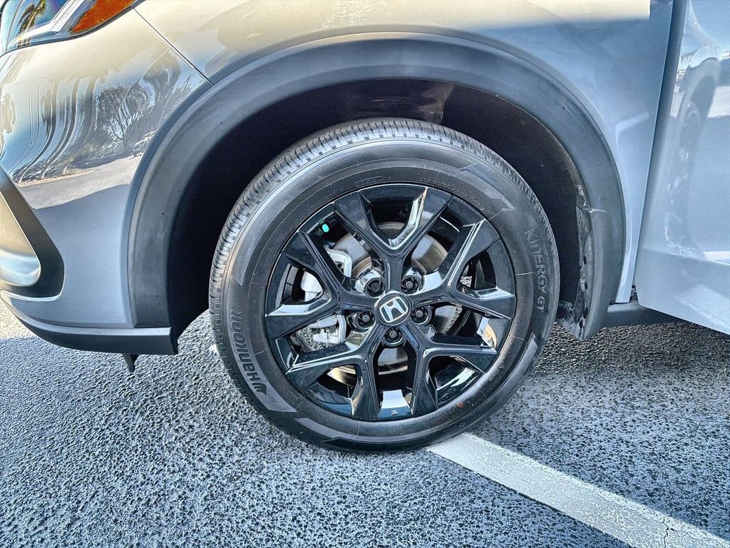 Certified 2024 Honda HR-V Sport image 29