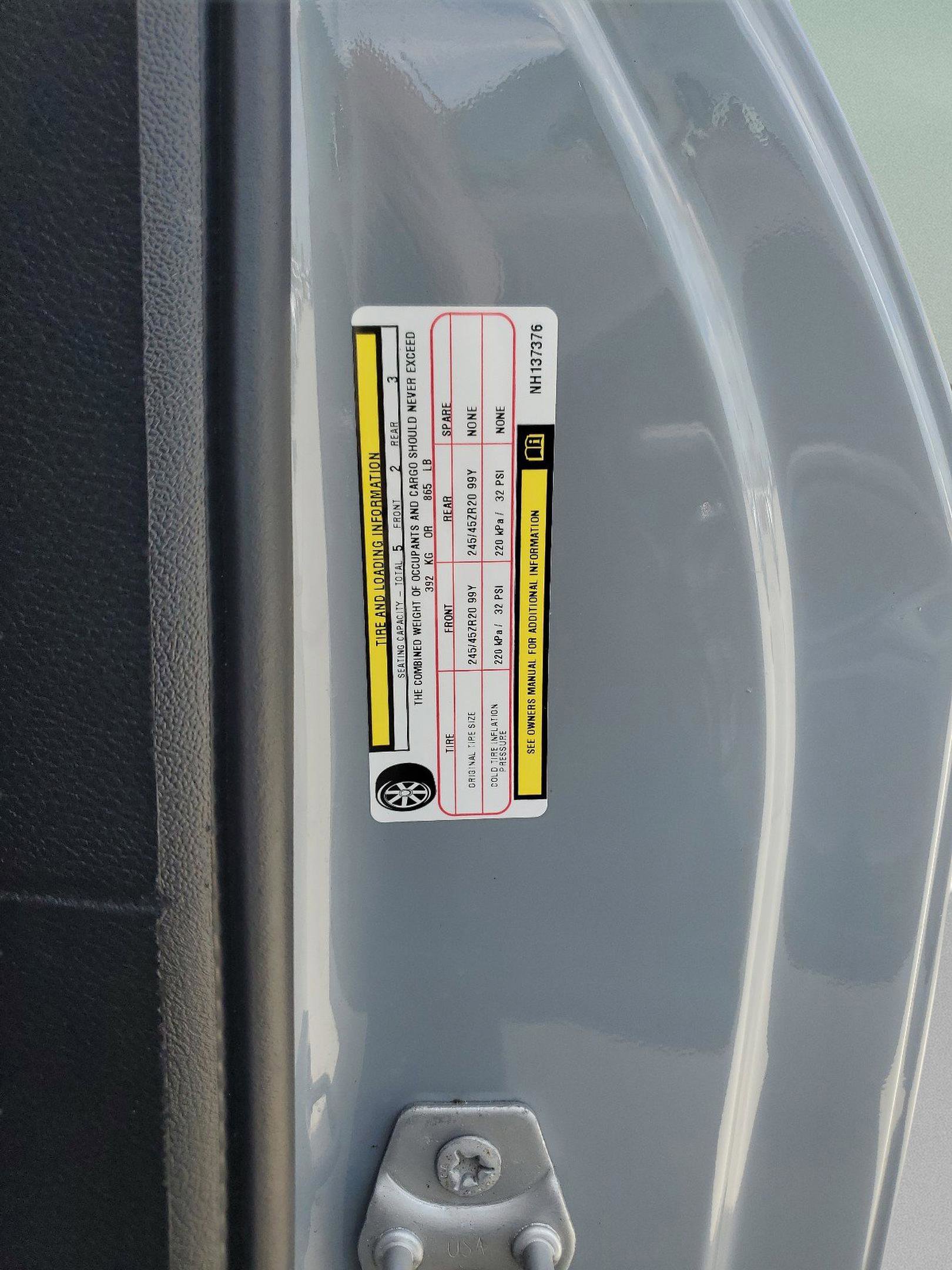 Certified 2022 Dodge Challenger R/T w/ Performance Handling Group image 27