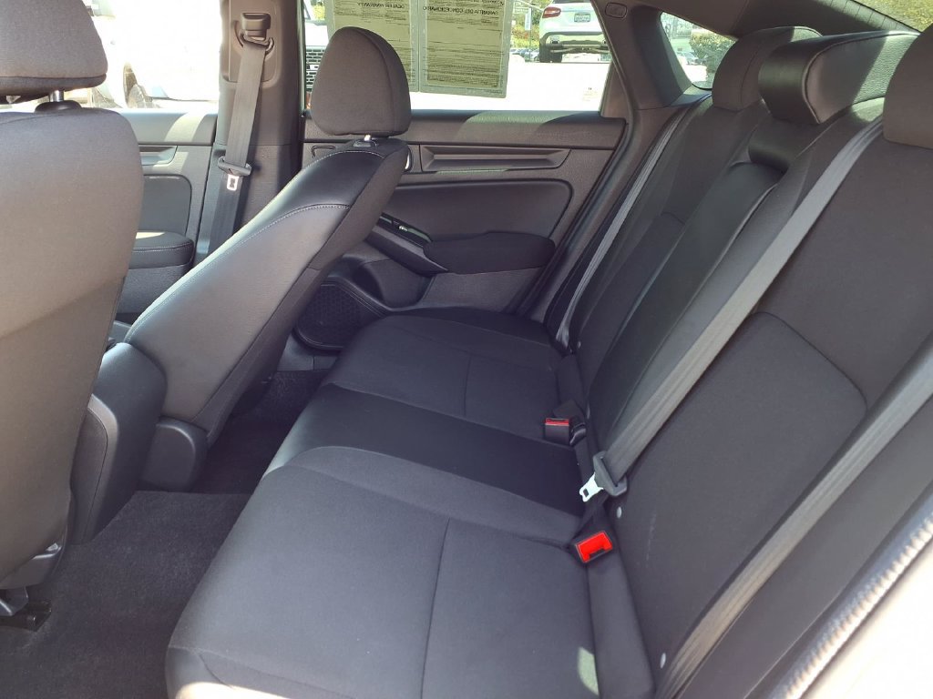 Used 2025 Honda Civic Sport image 9