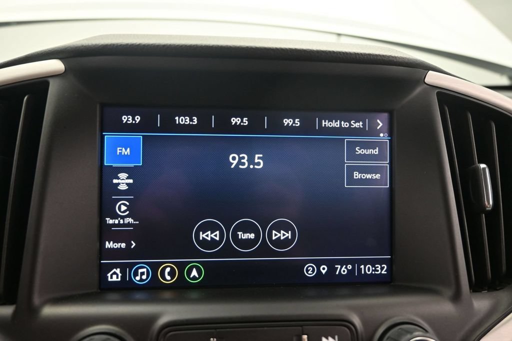 Used 2024 GMC Terrain SLT w/ Infotainment Package II FWD image 27