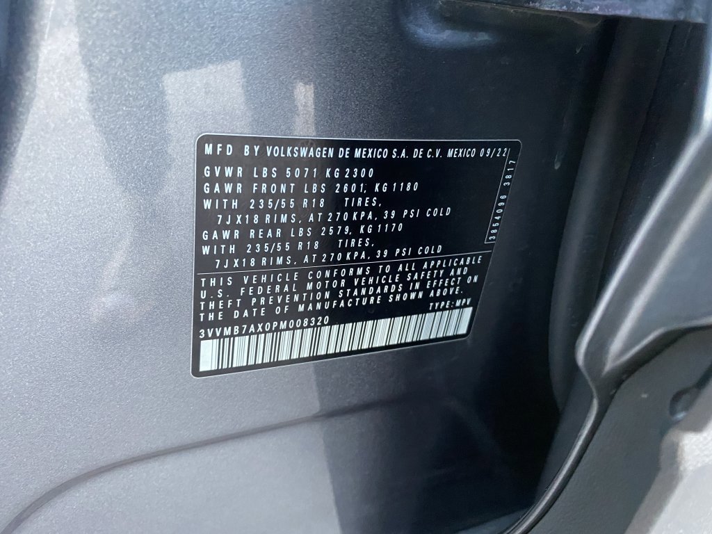 Used 2023 Volkswagen Tiguan SE w/ Panoramic Sunroof Package image 42