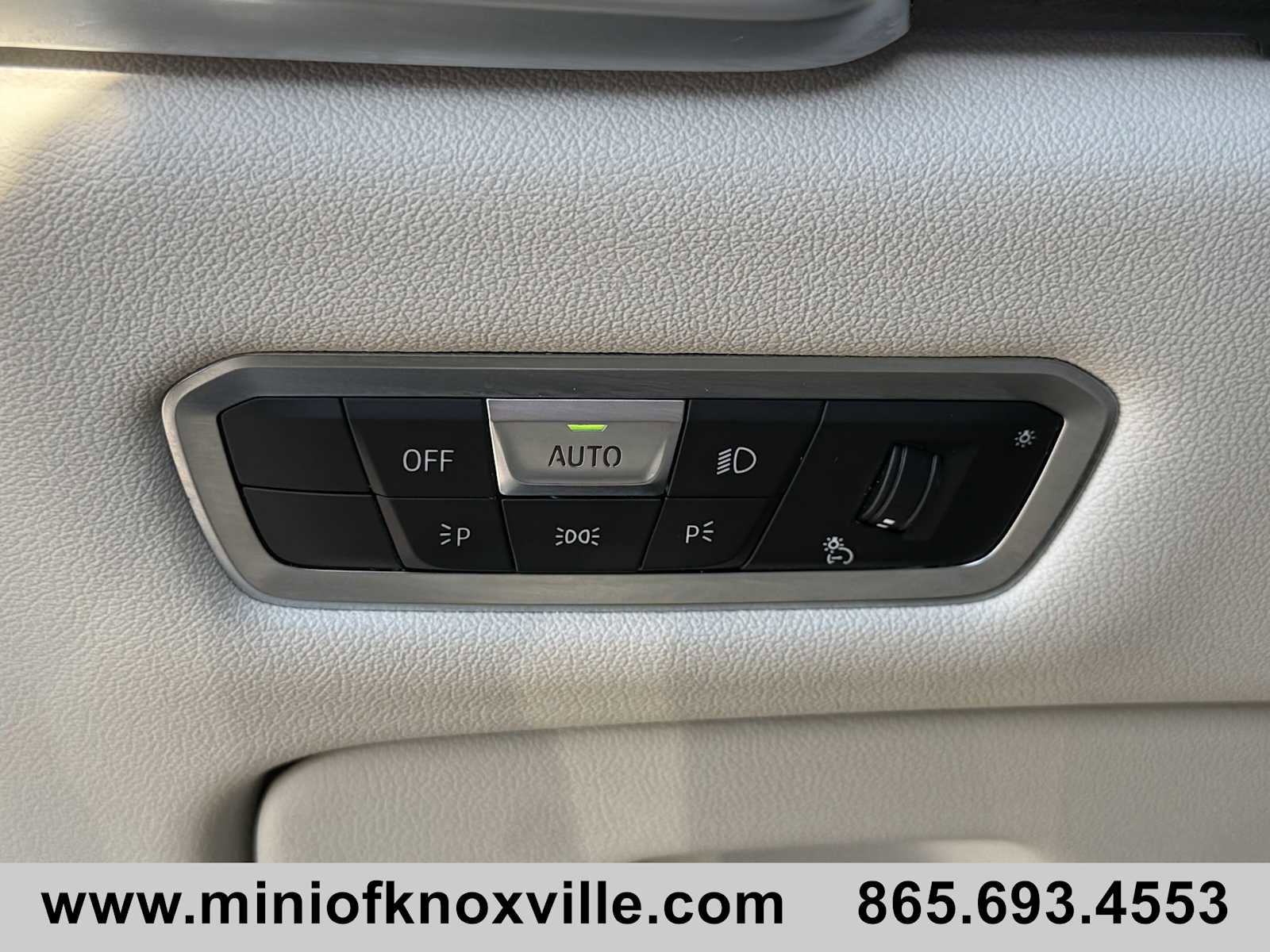 Used 2022 BMW X5 xDrive45e w/ Luxury Seating Package image 25