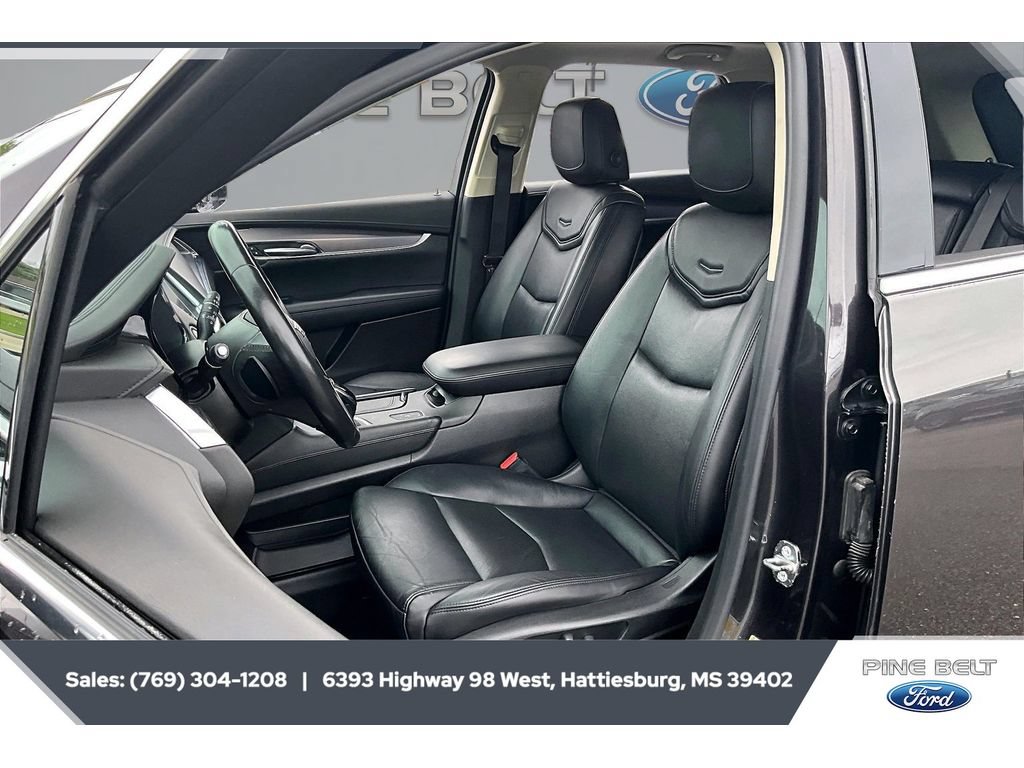 Used 2019 Cadillac XT5 Luxury FWD image 18