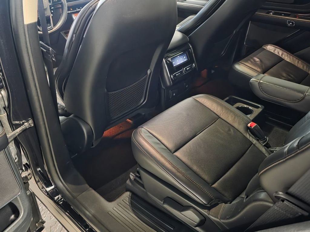 Used 2024 Lincoln Aviator Reserve image 16