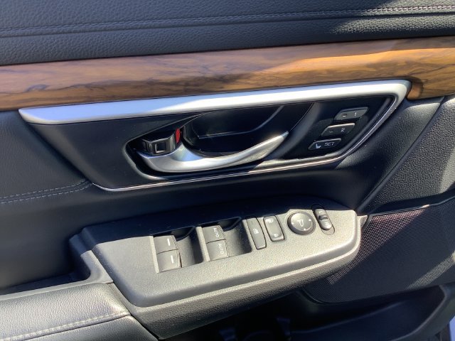 Used 2020 Honda CR-V EX-L image 10