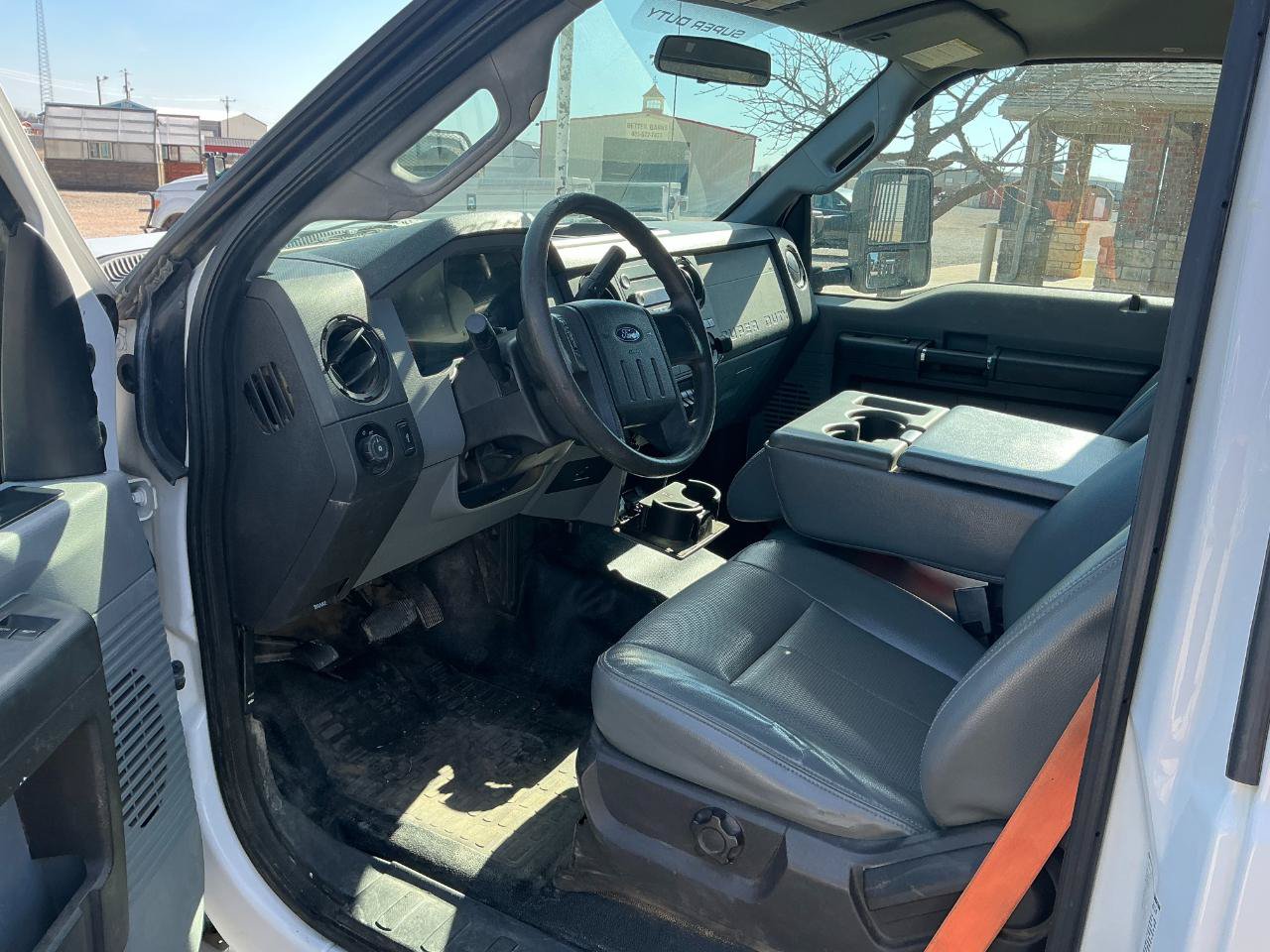 Used 2015 Ford F350 XL w/ Power Equipment Group AWD/4WD image 7