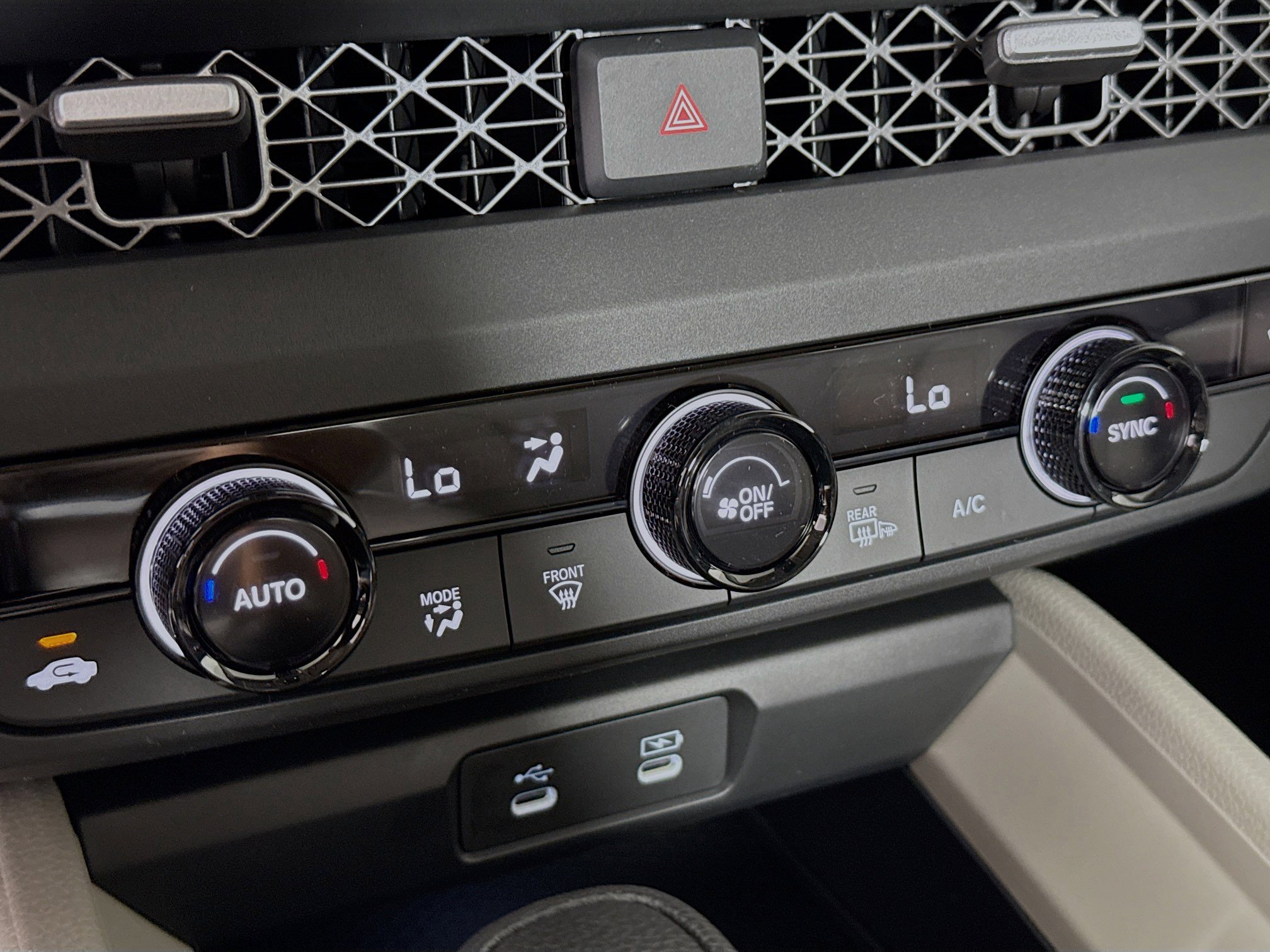 New 2025 Honda Accord SE image 17