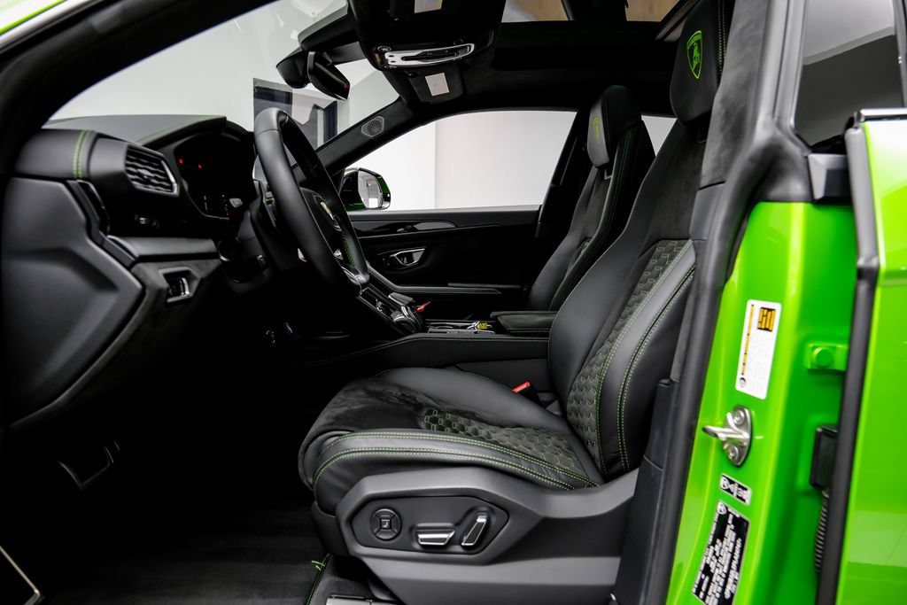 Used 2023 Lamborghini Urus S AWD/4WD image 8