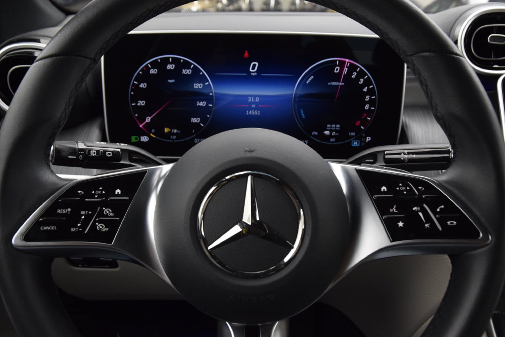 Certified 2025 Mercedes-Benz GLC 350e 4MATIC image 22