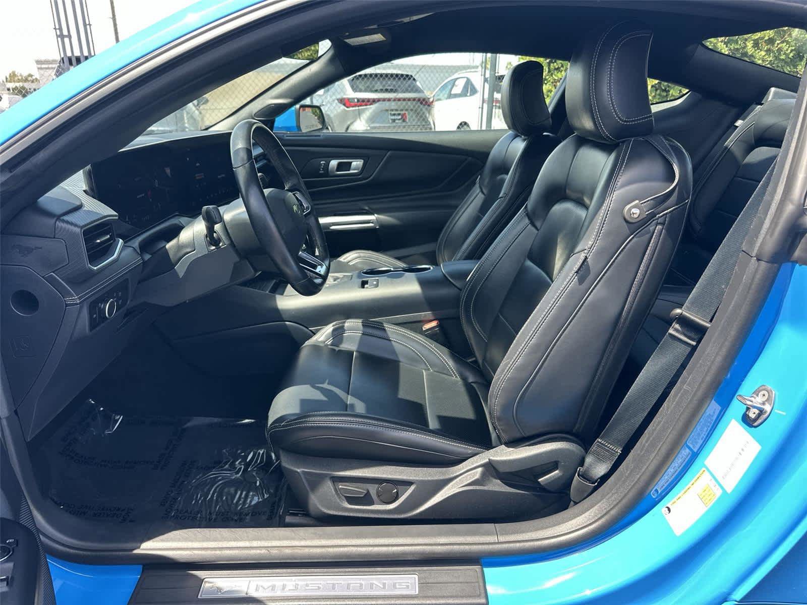Used 2024 Ford Mustang Premium image 11