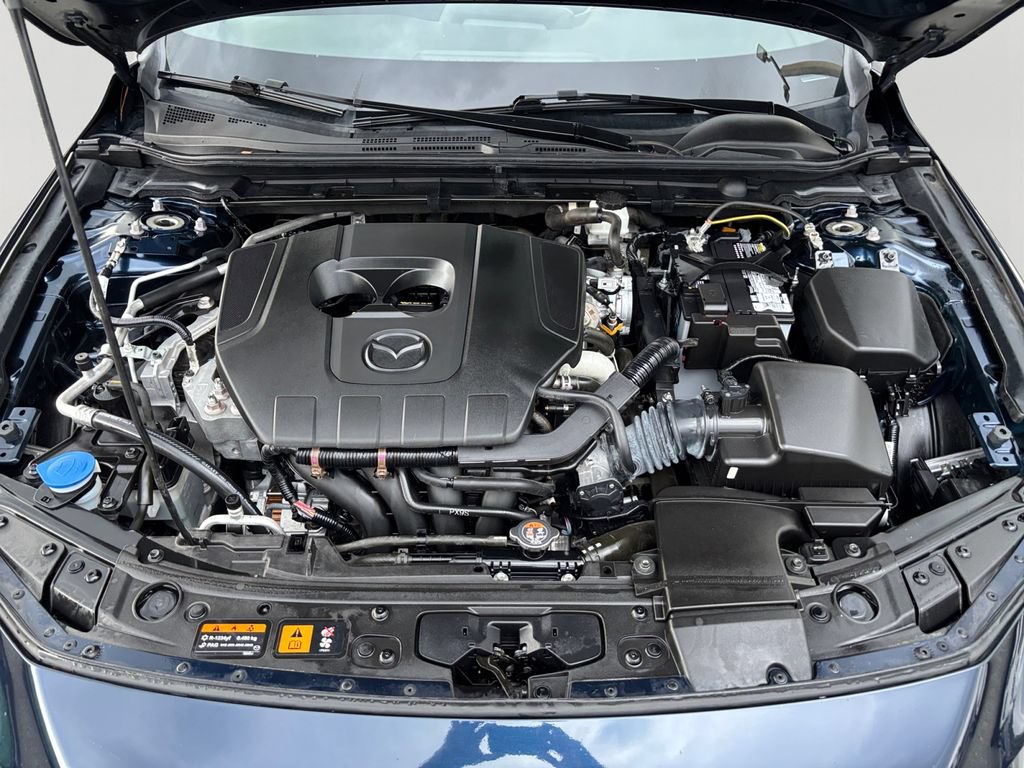 Used 2024 MAZDA MAZDA3 s FWD image 9
