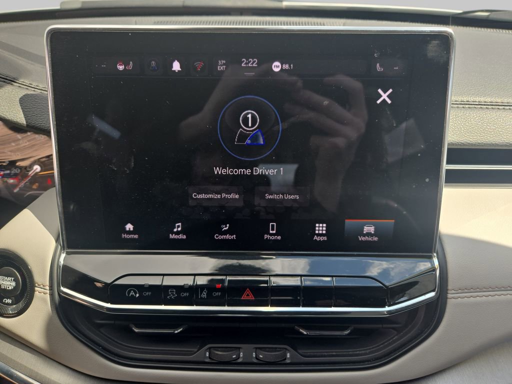 Used 2022 Jeep Compass Limited image 22