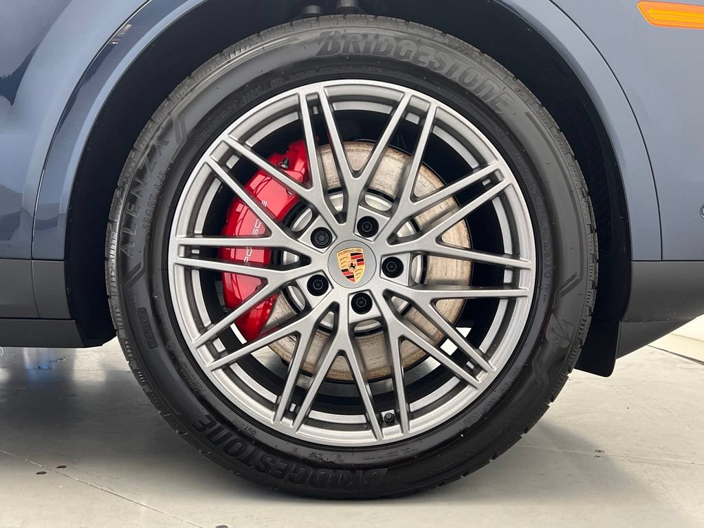 New 2026 Porsche Cayenne S AWD/4WD image 27
