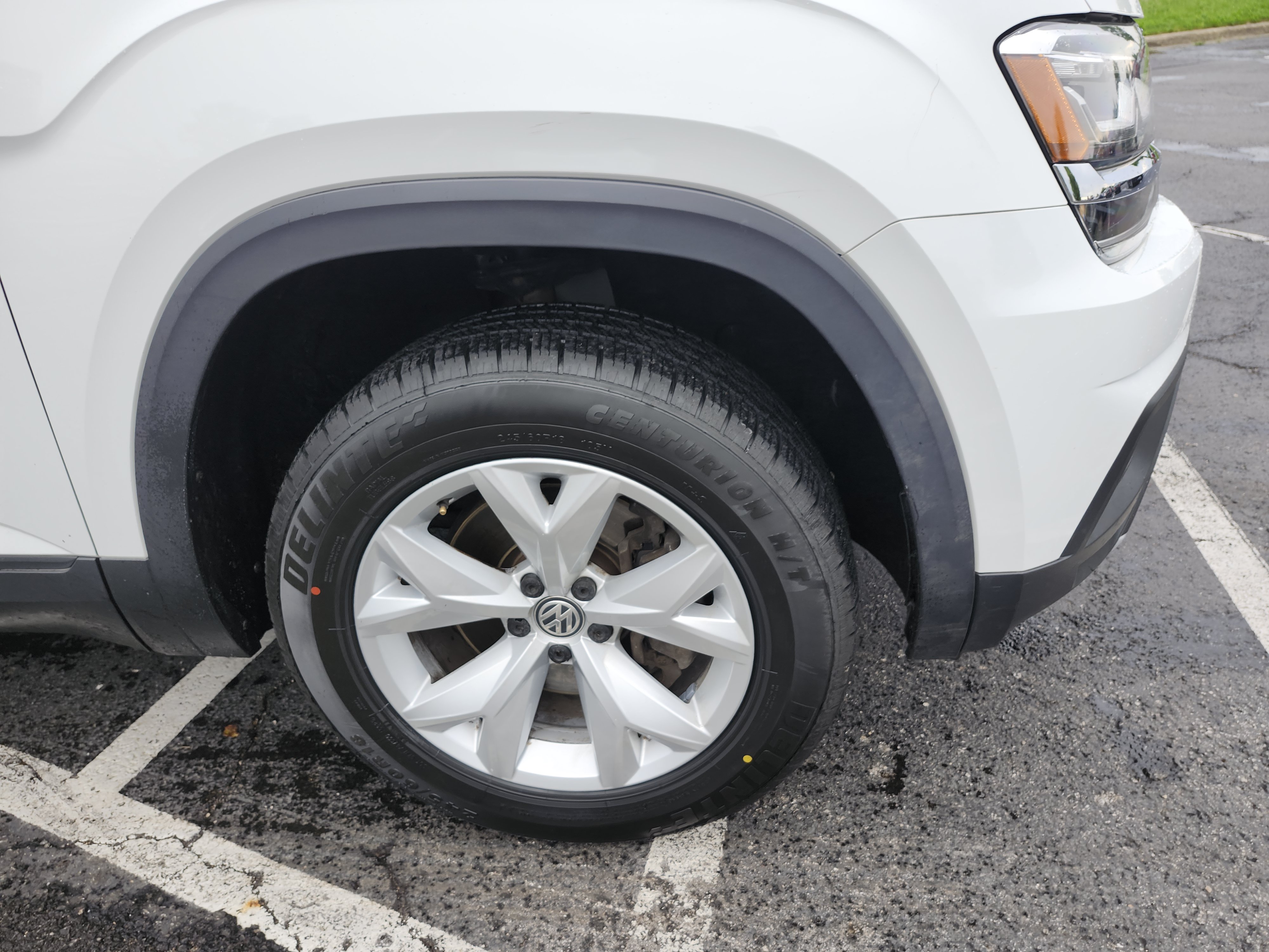 Used 2019 Volkswagen Atlas S w/ Towing Package AWD/4WD image 9