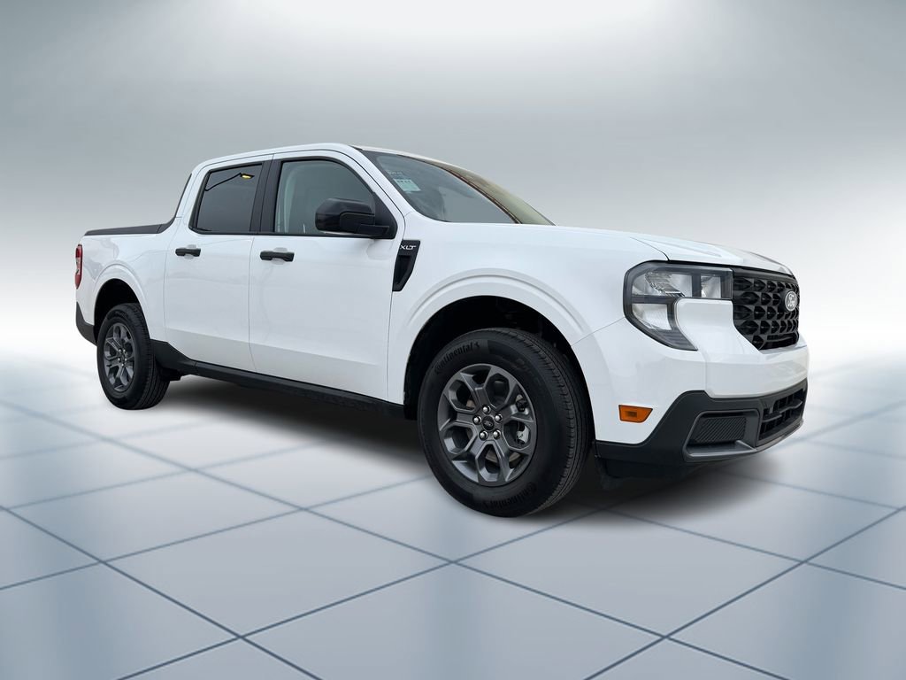 New 2025 Ford Maverick XLT w/ XLT Luxury Package image 2