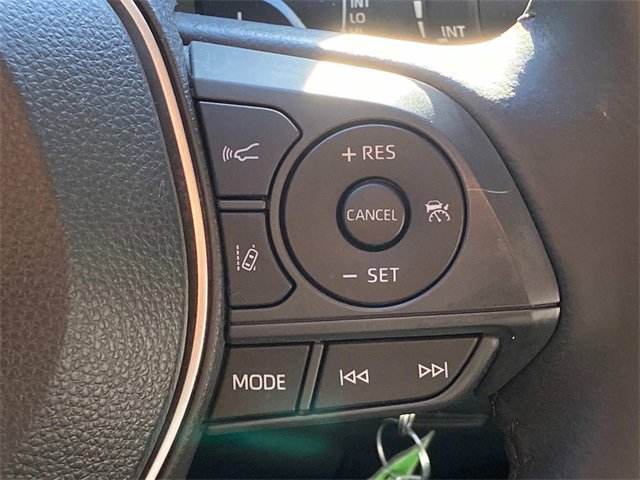 Used 2021 Toyota Corolla SE image 19