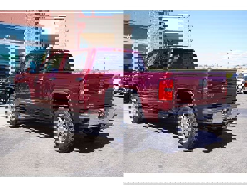 Used 2016 GMC Sierra 2500 SLT w/ Duramax Plus Package image 9