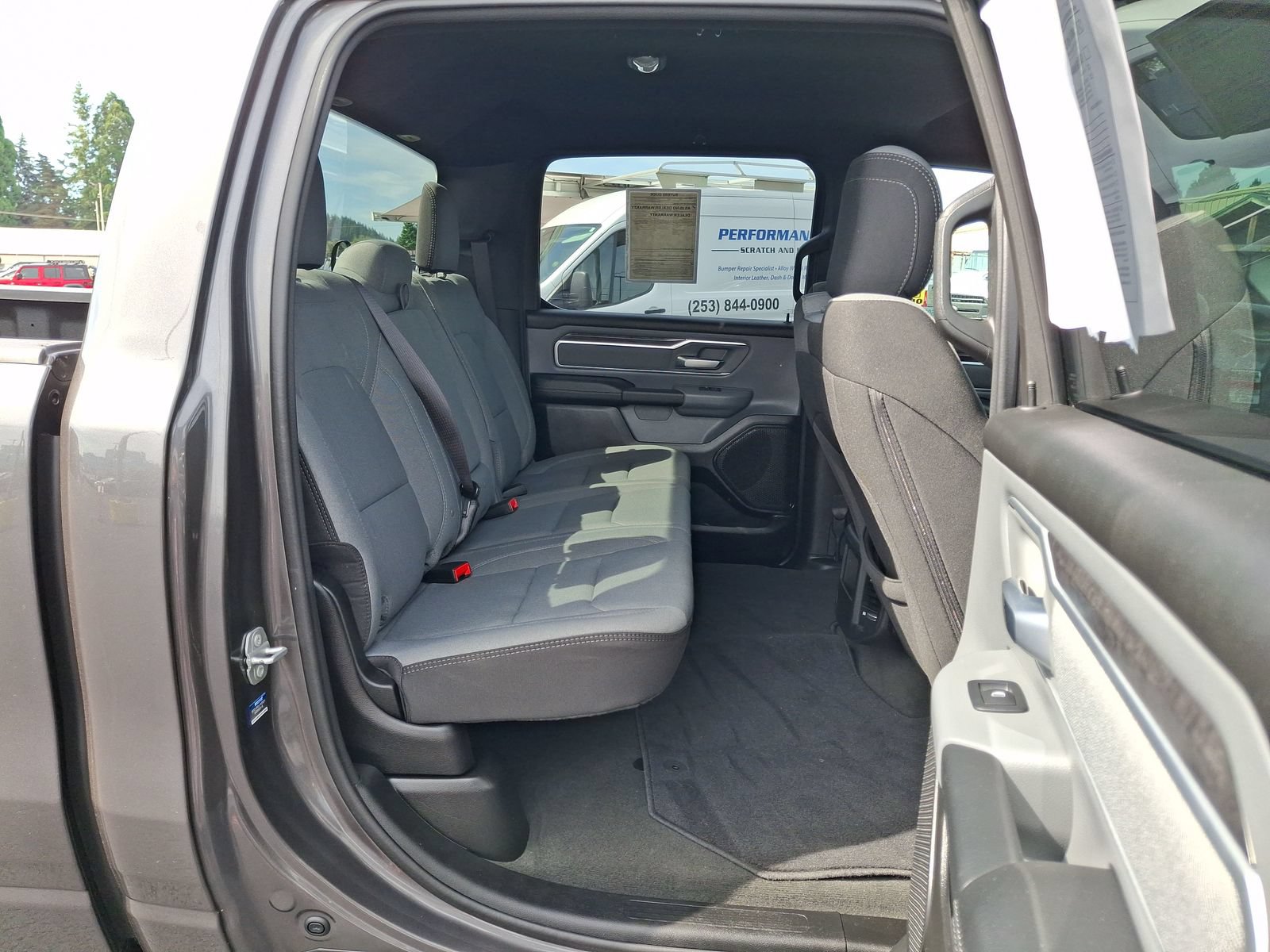 Used 2022 RAM 1500 Big Horn AWD/4WD image 20