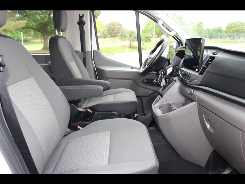 Used 2022 Ford Transit 350 XLT RWD image 19