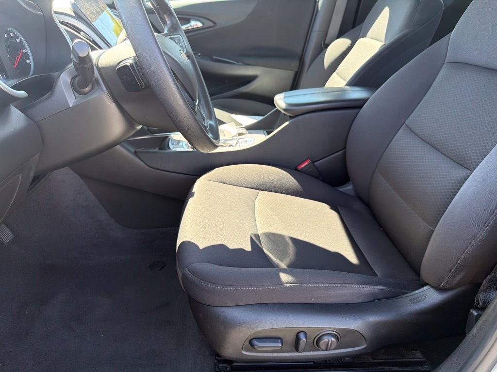 Used 2024 Chevrolet Malibu LT FWD image 21