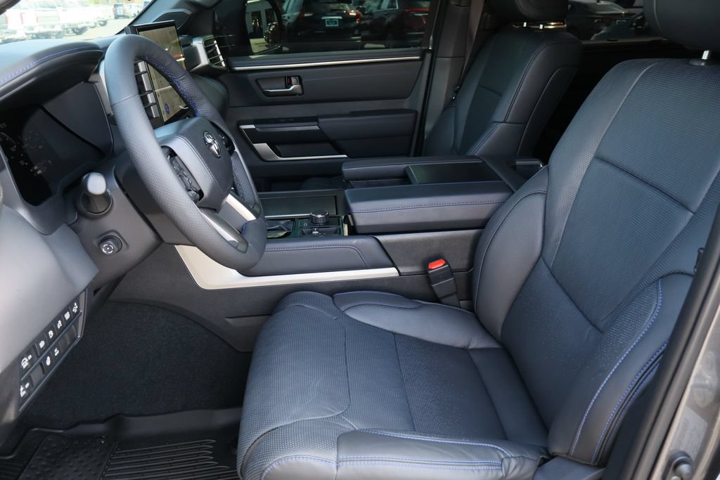 Used 2026 Toyota Sequoia Platinum AWD/4WD image 22