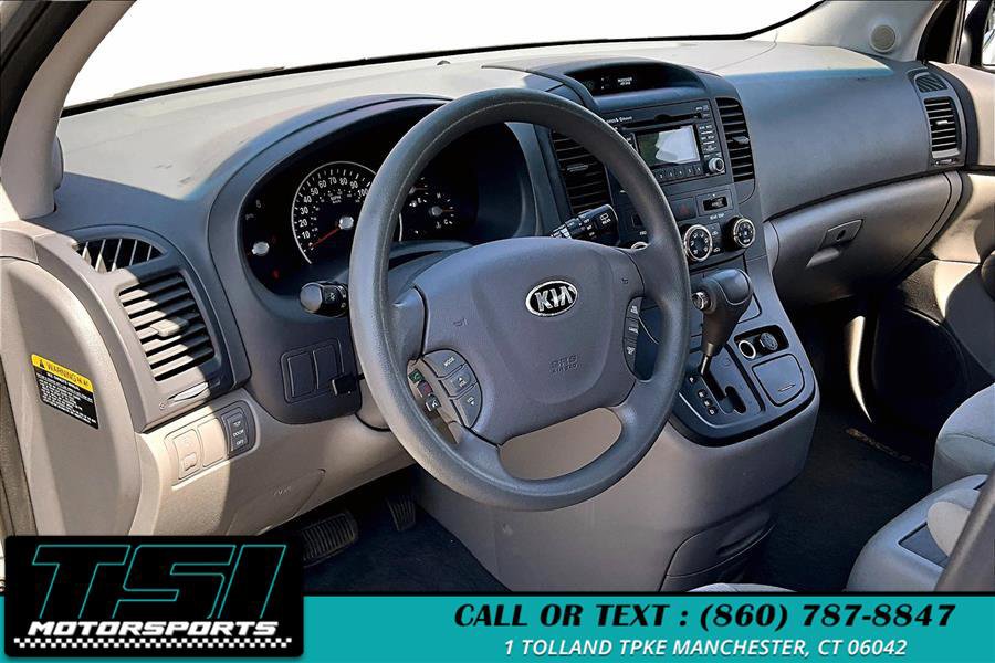 Used 2014 Kia Sedona LX image 14