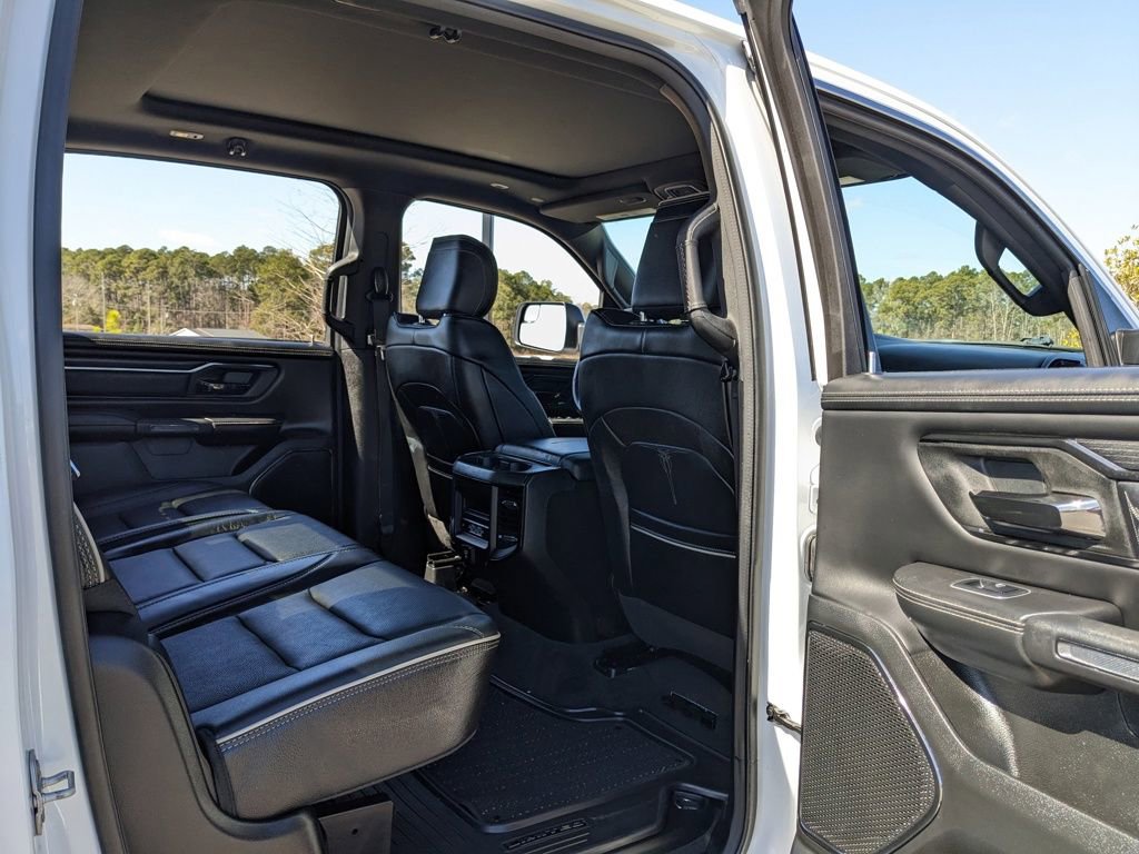 Certified 2022 RAM 1500 Limited w/ Body Color Bumper Group image 53