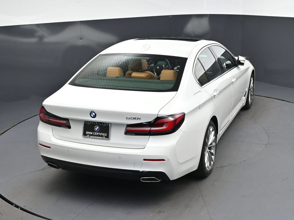 Certified 2023 BMW 530i w/ Convenience Package RWD image 34