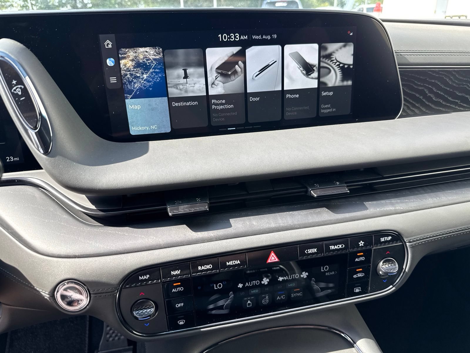 New 2026 Genesis G90 3.5T Prestige AWD/4WD image 25